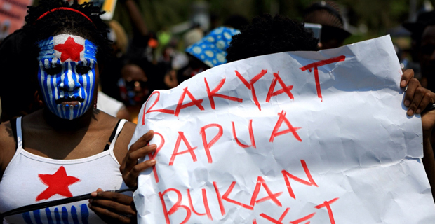 Hundreds protest in Jakarta in response to racism against Papuan students