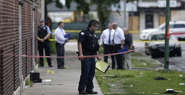 60 people shot, at least 10 dead in Chicago shooting