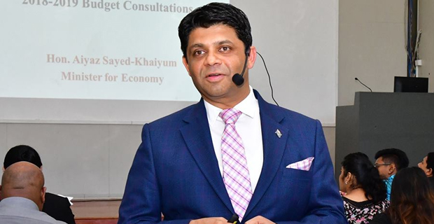 Some students of the University of Fiji raise concerns about the university not having proper facilities