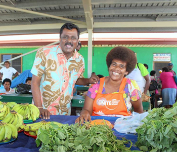 Bala urges market vendors and farmers to sell vegetables at a reasonable price