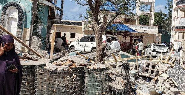 Bombing in Somalia kills 26 including several foreigners