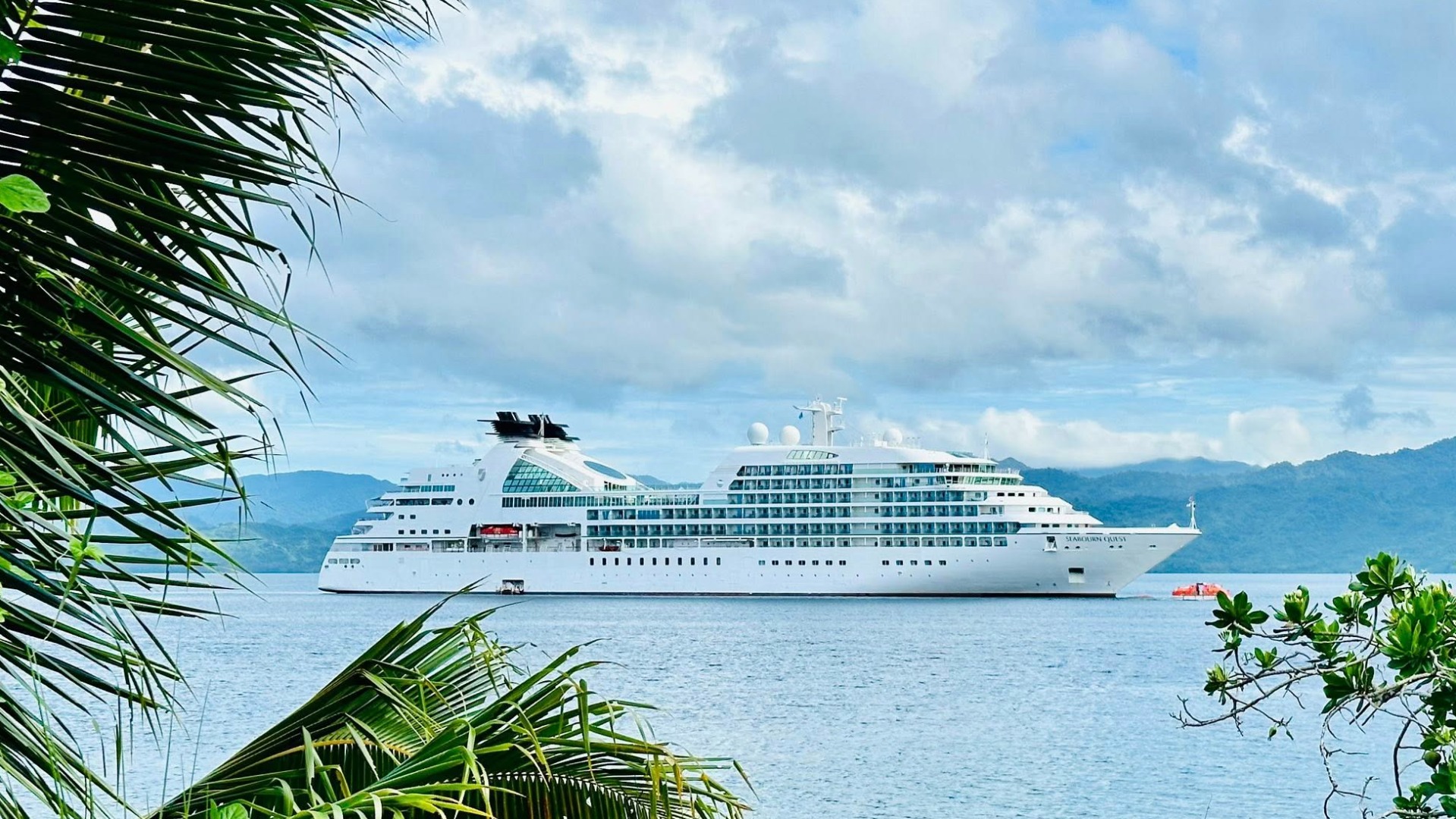 Cruise liner 'Seabourn Quest' makes stopover in Savusavu