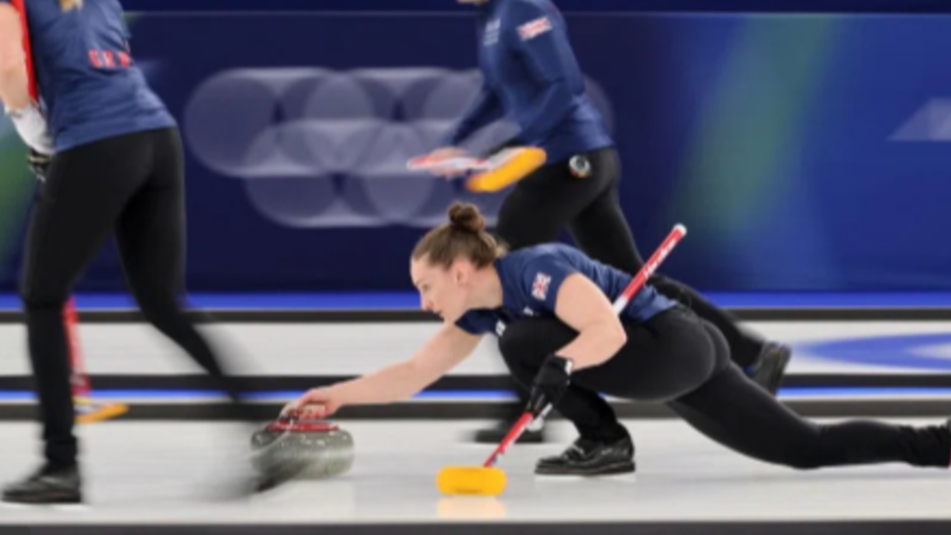 Britain Women curlers stun World Champions Canada in 7–6 thriller