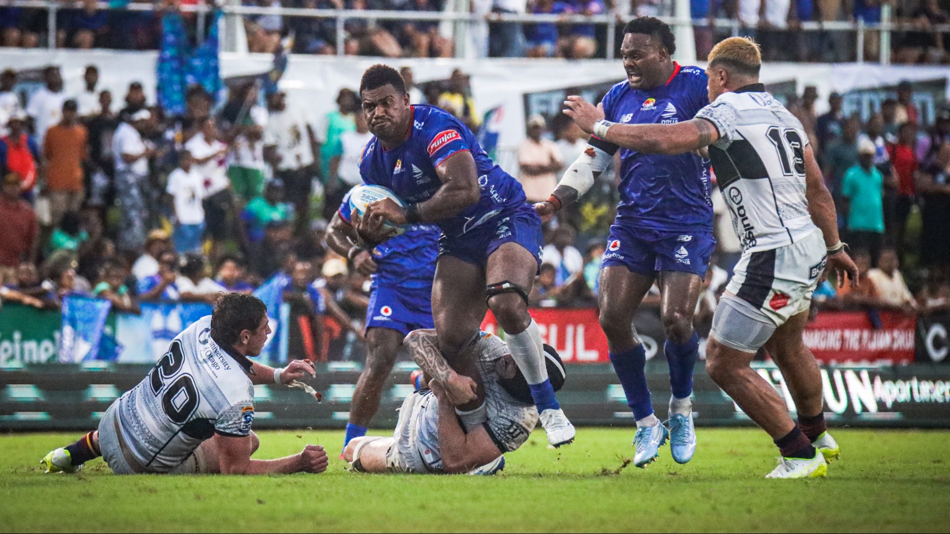 Super Rugby Pacific: Hurricanes lead table as Fijian Drua slip to ninth place