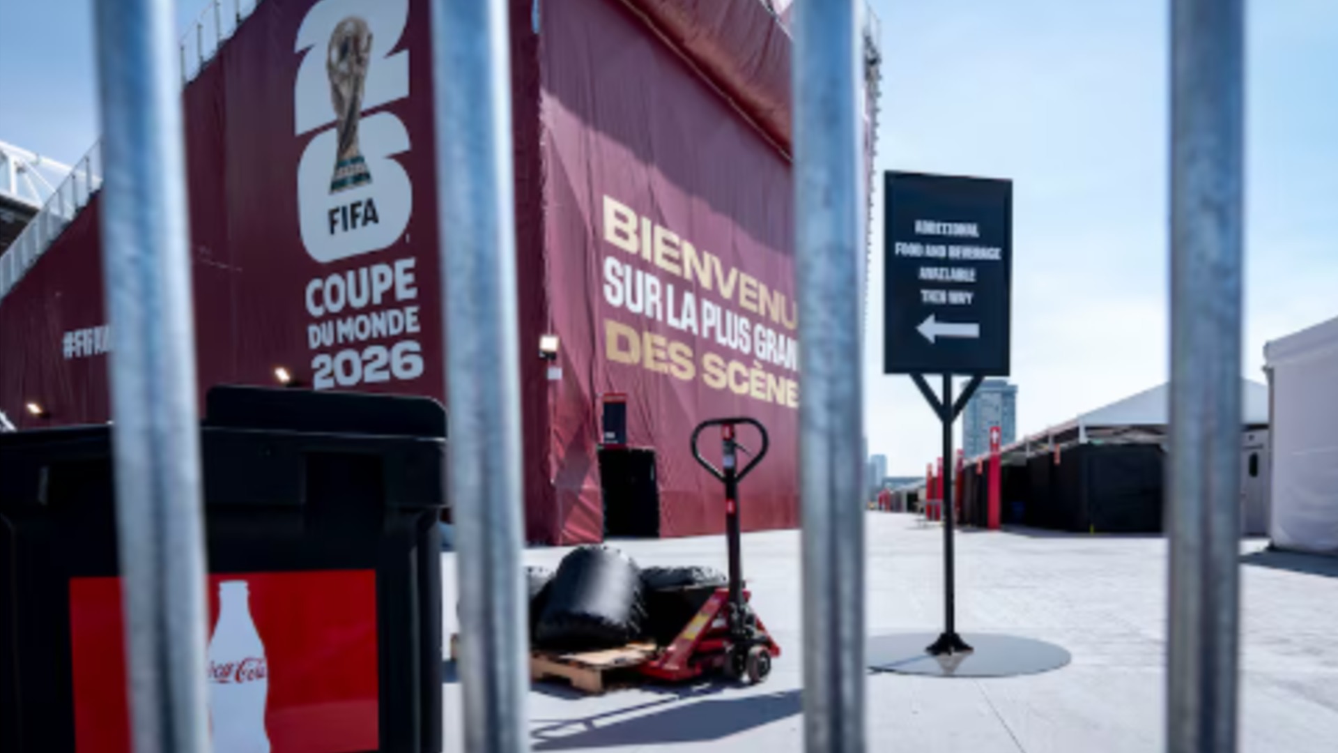 Fans banned from bringing reusable water bottles to FIFA World Cup matches