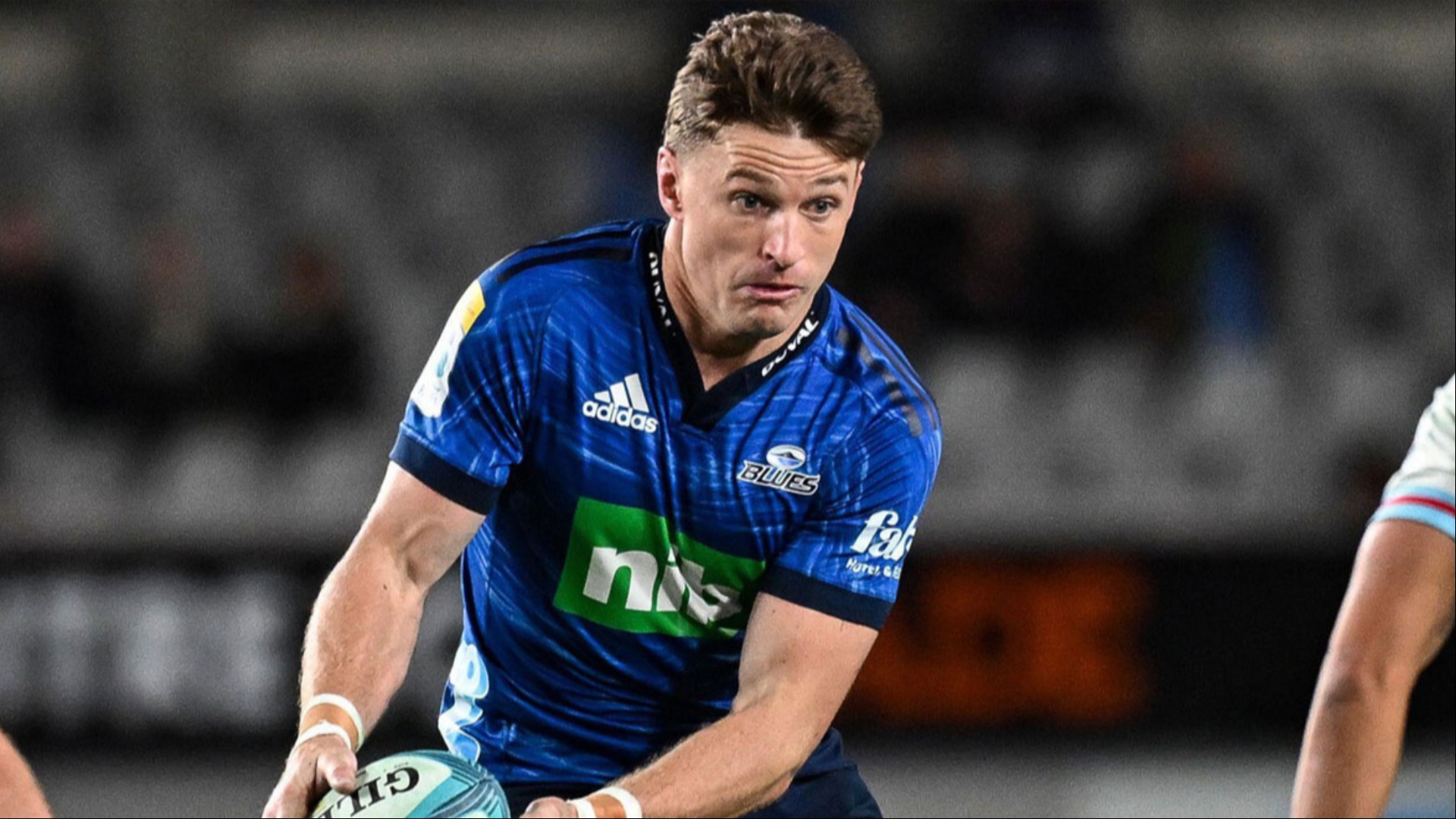 Barrett returns as Blues make changes for Hurricanes in semi-final