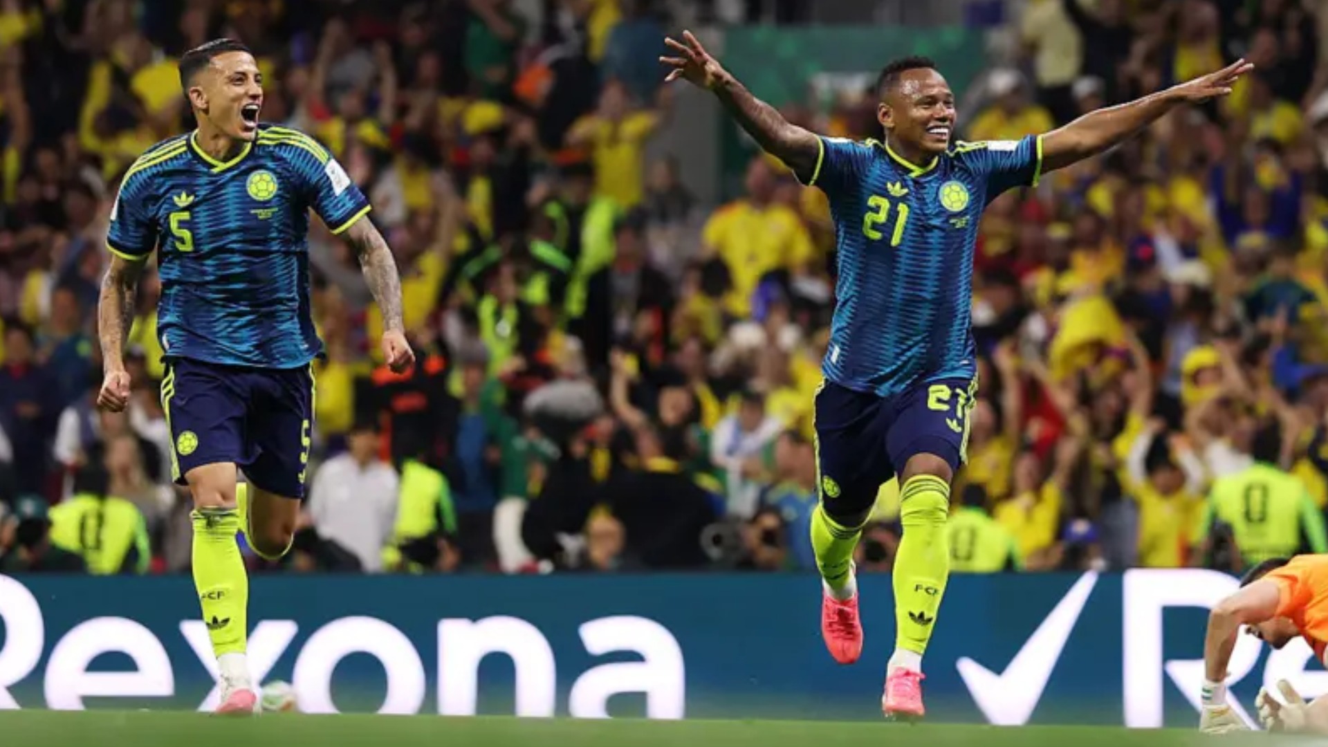 Liverpool's Diaz helps Colombia beat Uzbekistan 3-1