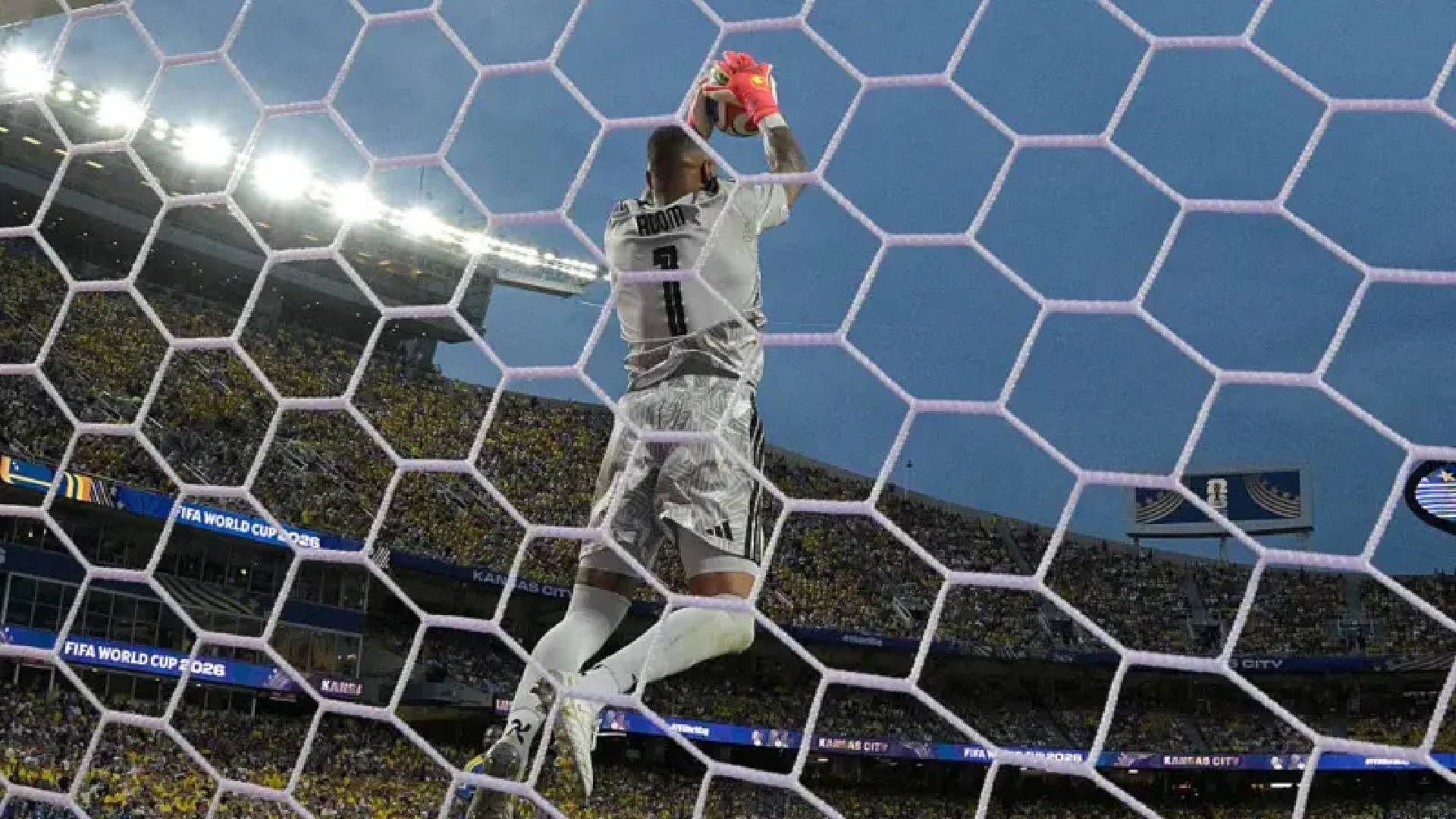 Curacao earn first World Cup point after inspired Room keeps Ecuador out