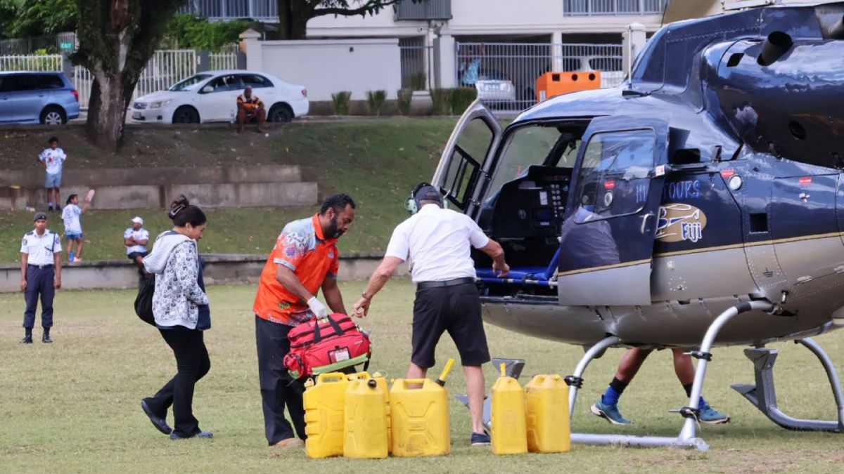 Emergency helicopter refuels at Albert Park for critical medical evacuation from Moce Island