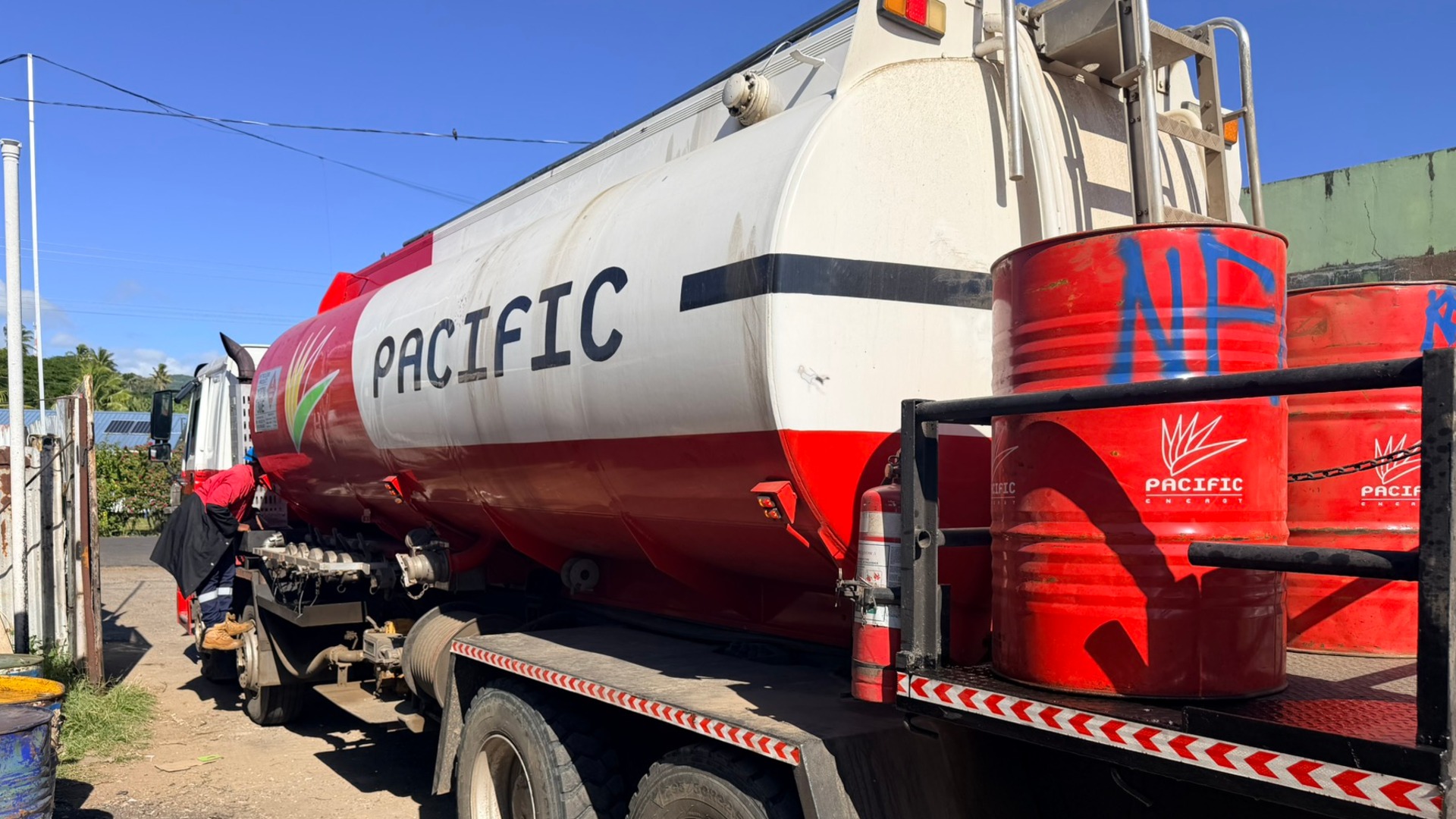 14,000 litres of fuel arrive in Taveuni amid ongoing shortage