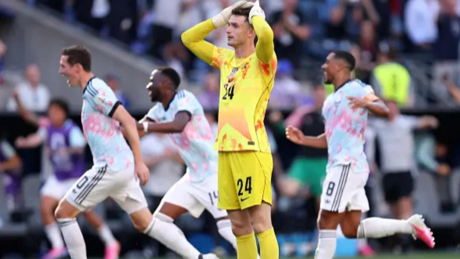 Belgium thrash USA 4-1 to book World Cup quarter-final against Spain