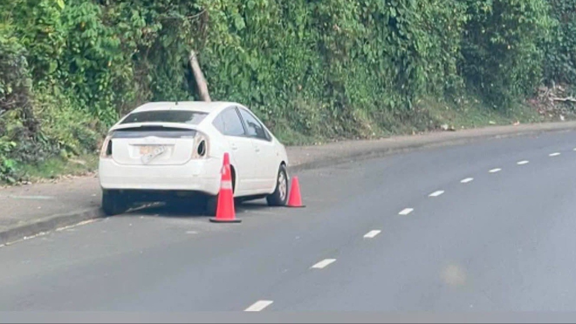 Concerned citizen calls for action as wrecked vehicle remains on roadside
