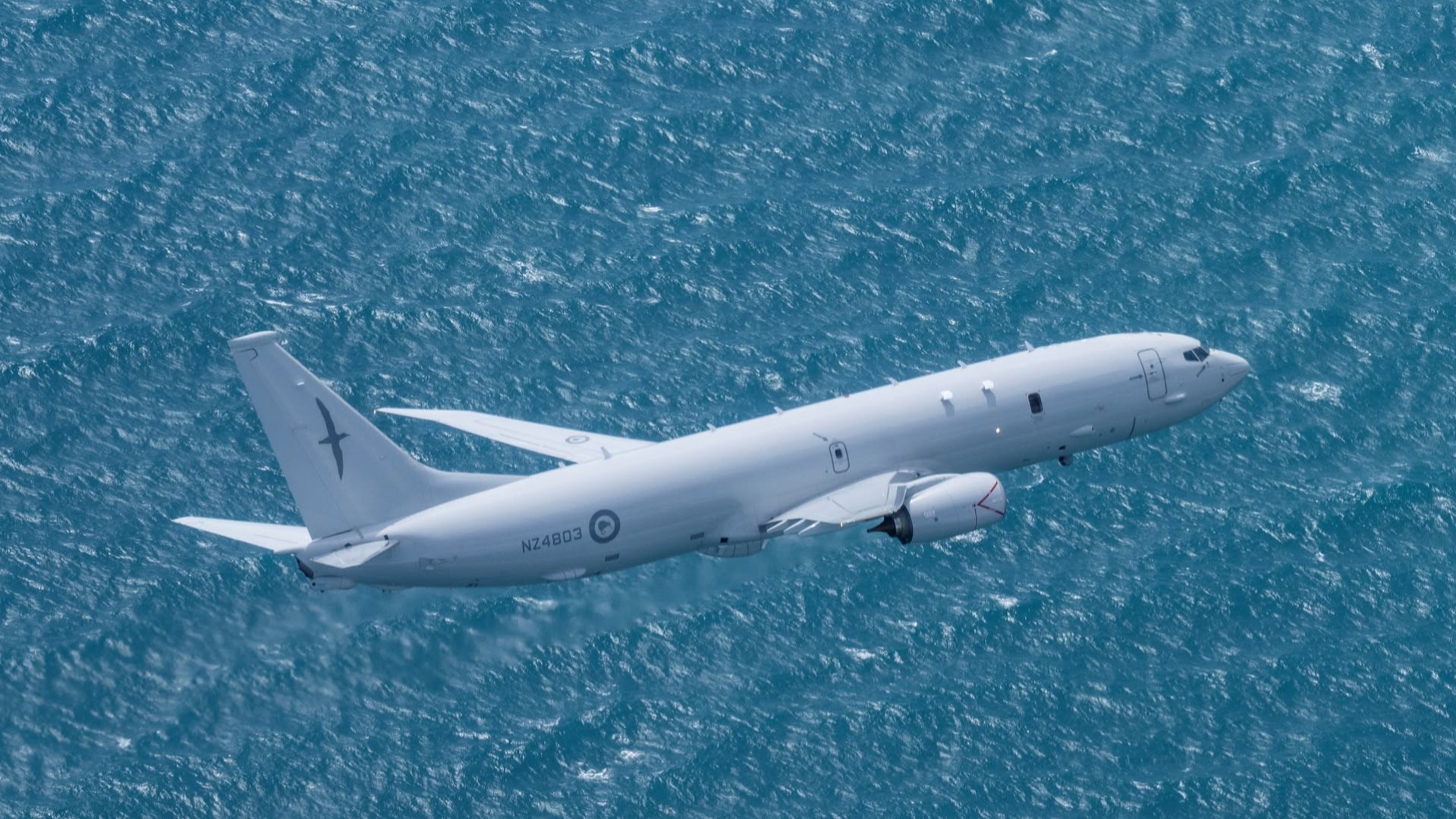Search for 6 missing in Lau strengthened by NZ Air Force aircraft