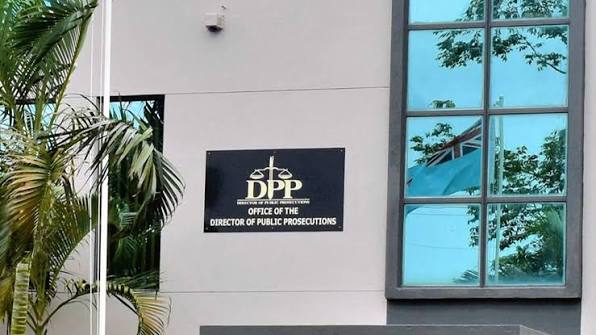 6 charged for alleged possession of more than 6.9kg of meth and cocaine