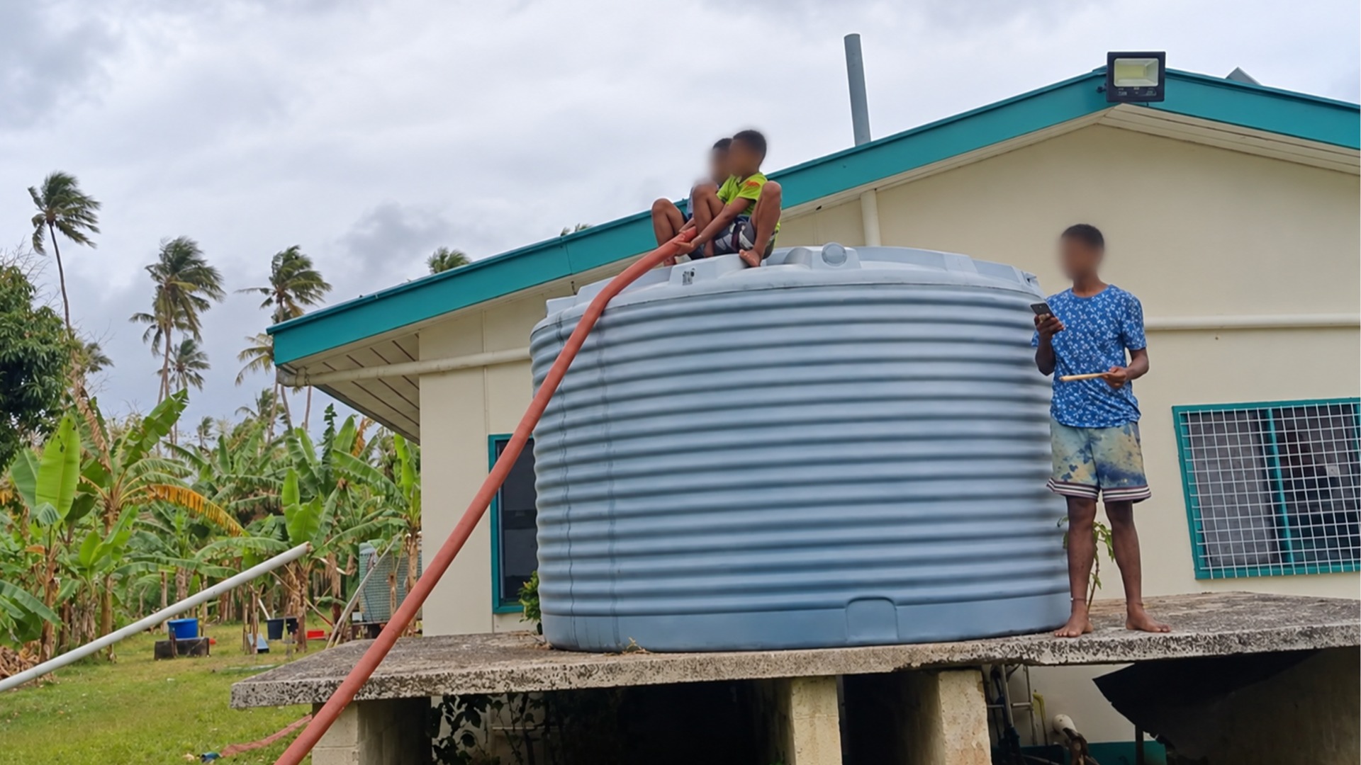 Emergency water supplied to support  222 families on Vatulele