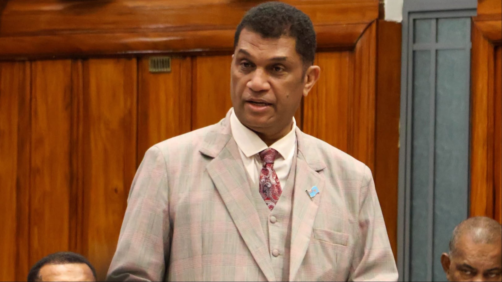 Investigation launched into salary disruption affecting 134 teachers