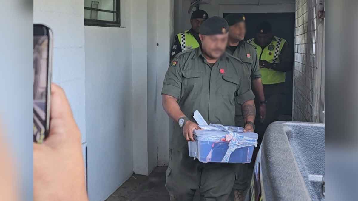 Military Police retrieve guns and ammo from Suva High Court for safe storage at RFMF armoury