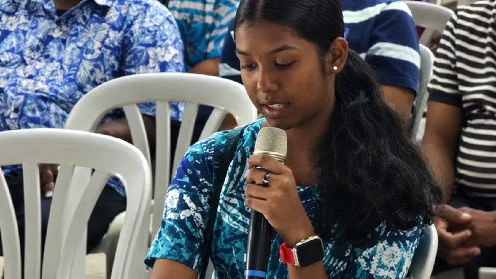 Year 8 student calls for stronger action to protect children from drugs