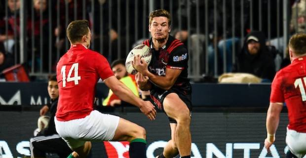 Bridge up against it as Crusaders ooze depth in outside backs