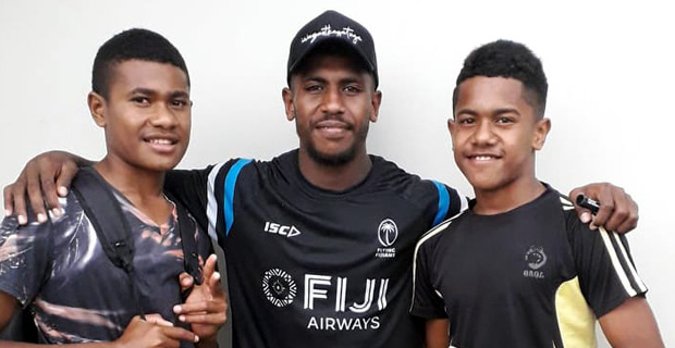 Proud moment for family and fans as they meet the Flying Fijians team 