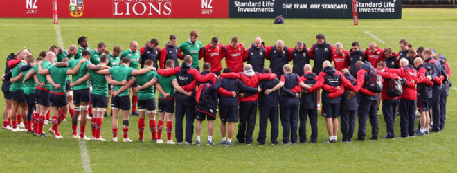 Moment of Silence: British and Irish Lions pay tribute to victims of terrorism attacks