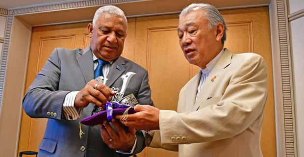 PM meets with Chairman of Nippon Foundation