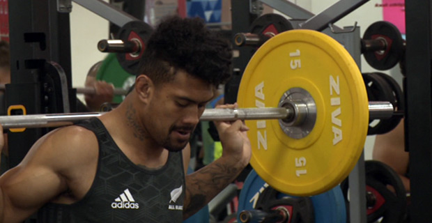 Ardie Savea leads All Blacks forwards through gruelling leg workouts in South African gym