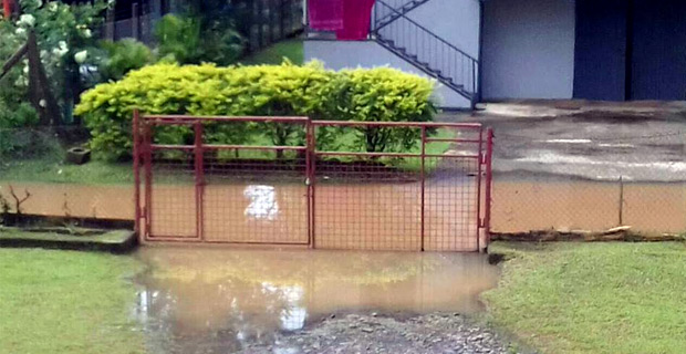 Hundreds of residents living near Rewa River affected by flood waters