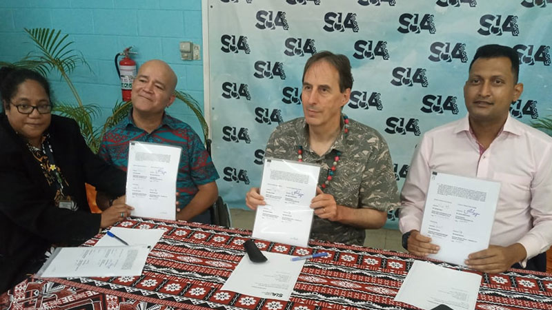 Spinal Injury Association receives $27,400 worth of equipment from British govt