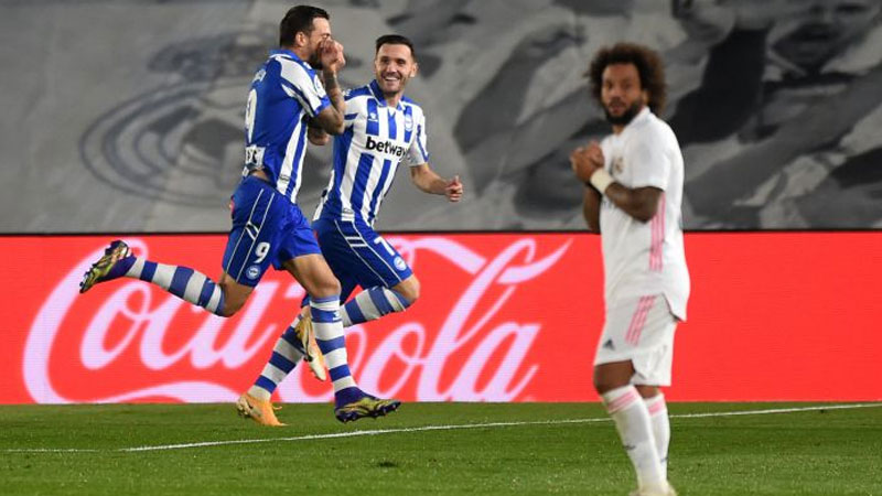 Real Madrid lose 2-1 to Alaves