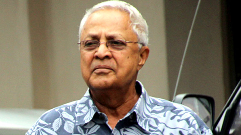 The only way to stop the rapid spread of this virus is to put the whole island in a hard lockdown for three weeks - Chaudhry