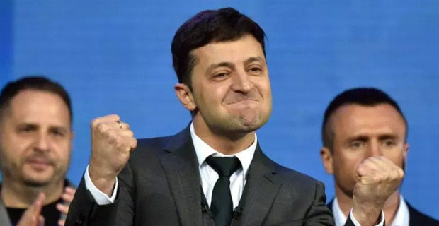 Ukrainian comedian Volodymyr Zelensky wins presidential election