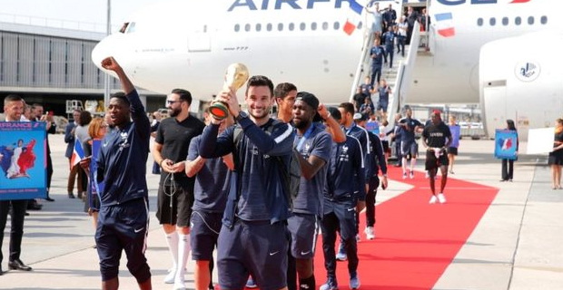 France's victorious World Cup team to receive the Légion of Honour