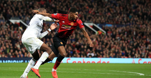 Man United draw with Valencia in Champions League match