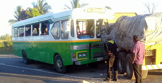 Several people injured after bus collided with truck at Yako