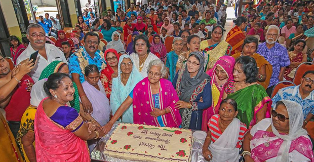 Booklet to tell the untold truth of the lives of girimitiyas in Fiji - Bala 