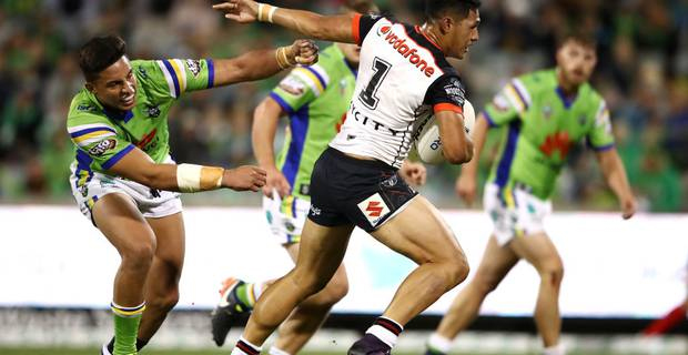 Johnson’s field goal gives Warriors win over the Raiders