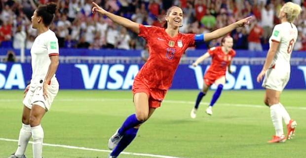 England loses out on reaching their first Women's World Cup Final after losing to USA