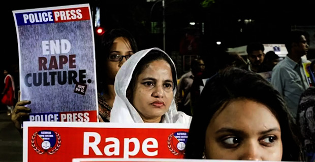 Unnao rape case: Indian woman set on fire on way to hearing died