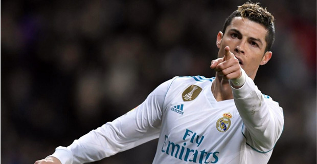 Real Madrid considers 100 million Euro offer for Cristiano Ronaldo