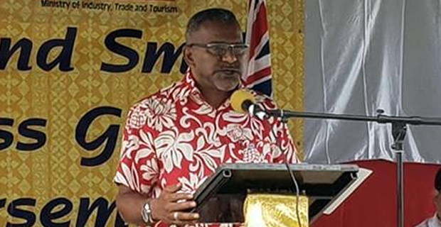 1,214 residents of Sigatoka receive Micro and Small Business Grants 