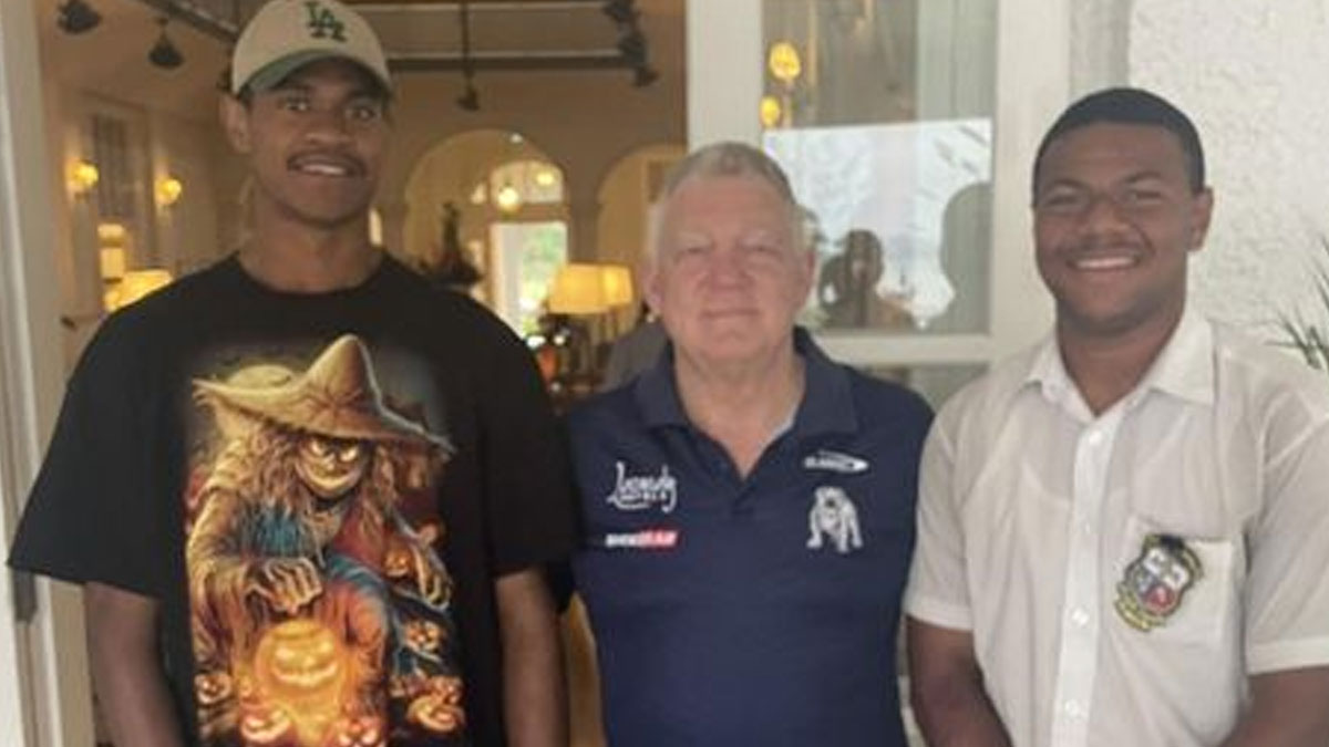 13-yr-old Nagusa of Marist and 18-yr old Mana of Grammar join Bulldogs Academy 