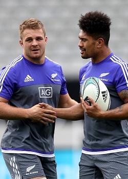 Savea-Cane battle in Super Rugby semifinal