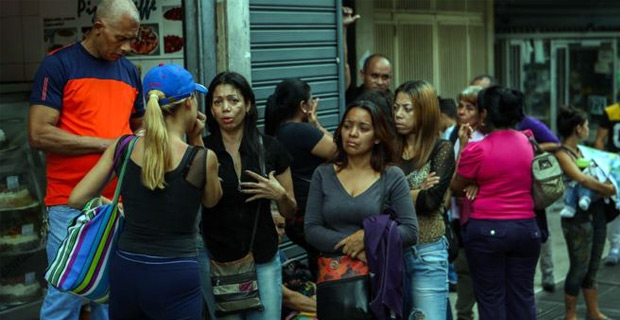 Stampede in Venezuelan capital leaves 17 dead