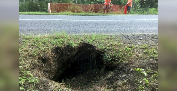 Sinkhole reduces traffic to one lane in between Lomawai Road and Bavu Road in Nadi