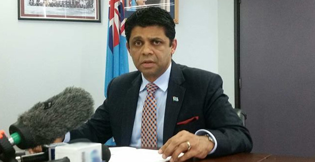 Education Ministry to work with school heads in delivering free textbooks and e-Transport cards