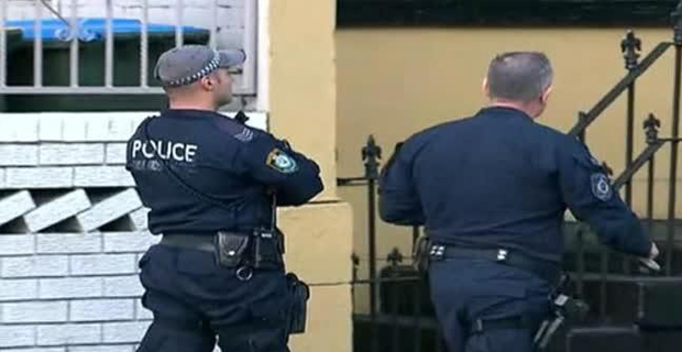 Sydney terror raids: Travellers report delays at airports