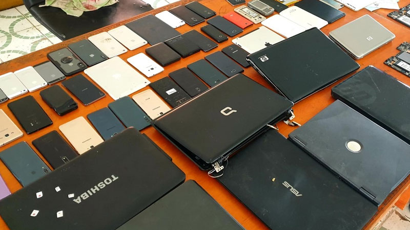 Man in custody after police recover stolen items during a raid in Nakasi