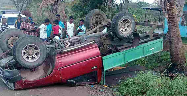 8-year-old in hospital after 15-year-old brother tumbles vehicle