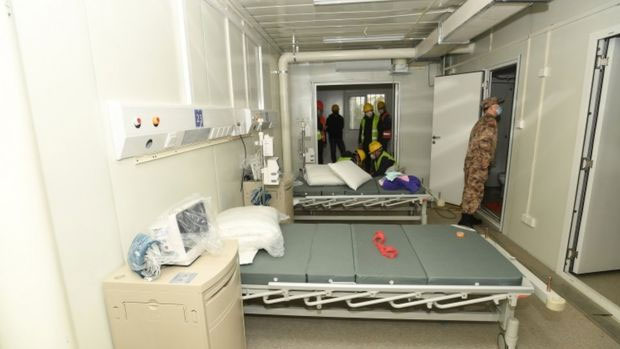 China set to open speed-built hospital in Wuhan